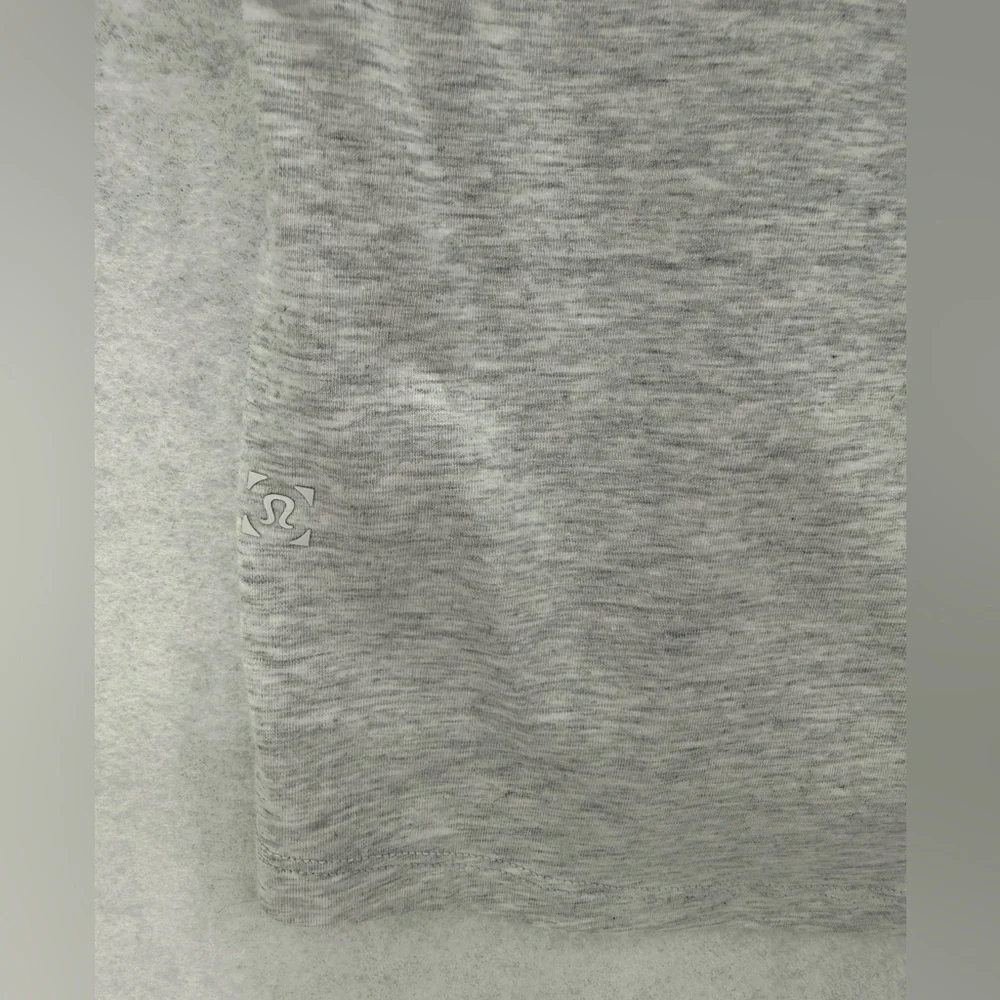 Lululemon Love Crewneck T-Shirt Heathered Core Light Grey‎ XS
